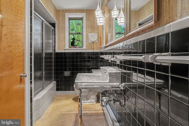 1042 MERCERSBURG ROAD, Saint Thomas, PA 17252