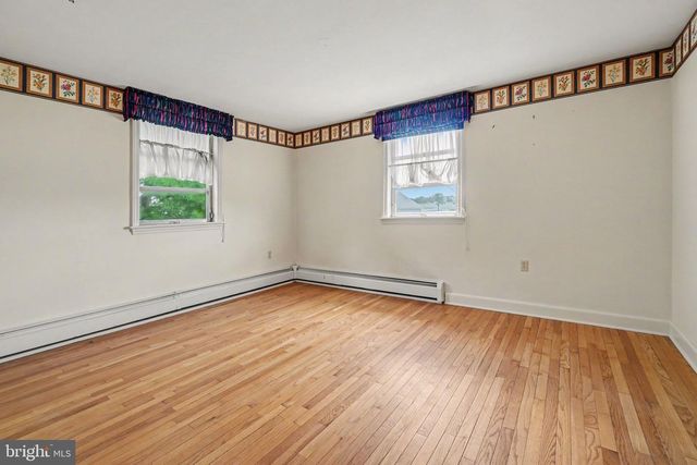 1042 MERCERSBURG ROAD, Saint Thomas, PA 17252