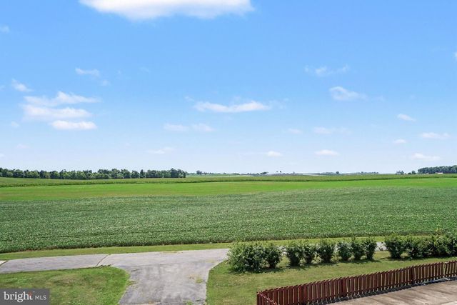 1042 MERCERSBURG ROAD, Saint Thomas, PA 17252