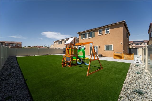 4422 Jade Court, Lancaster, CA 93536