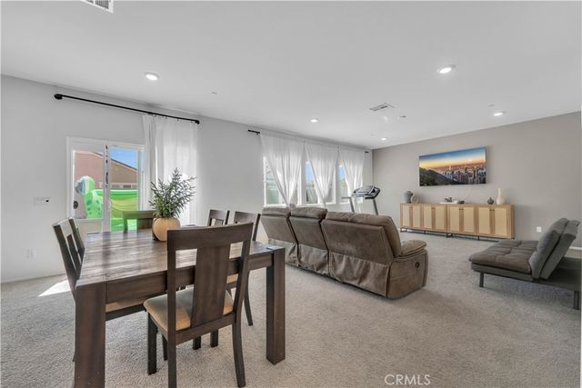 4422 Jade Court, Lancaster, CA 93536