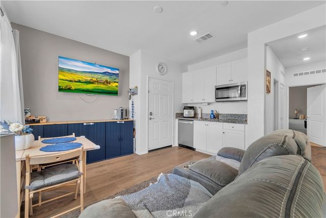 4422 Jade Court, Lancaster, CA 93536