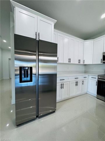 3948 20th ST W, Lehigh Acres, FL 33971