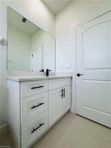 3948 20th ST W, Lehigh Acres, FL 33971