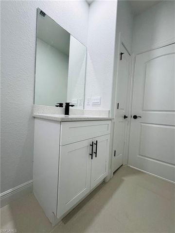 3948 20th ST W, Lehigh Acres, FL 33971