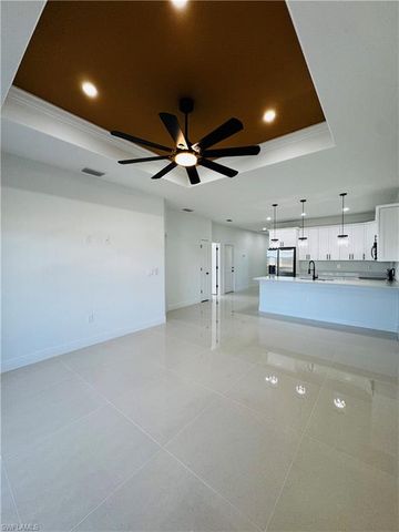 3948 20th ST W, Lehigh Acres, FL 33971