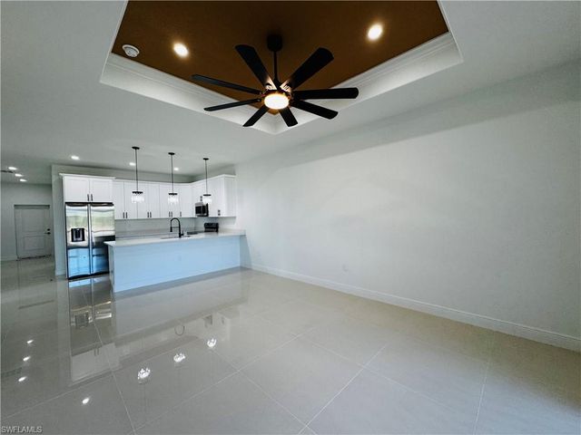 3948 20th ST W, Lehigh Acres, FL 33971