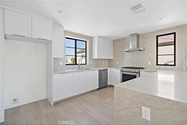 200 S 2nd Avenue C, Arcadia, CA 91006