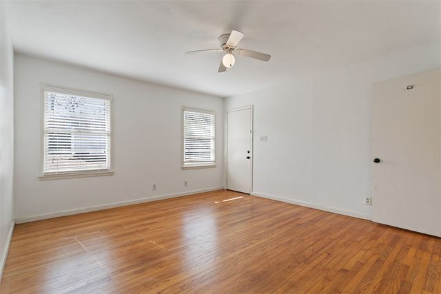 921 E Barbara Street, Tyler, TX 75701