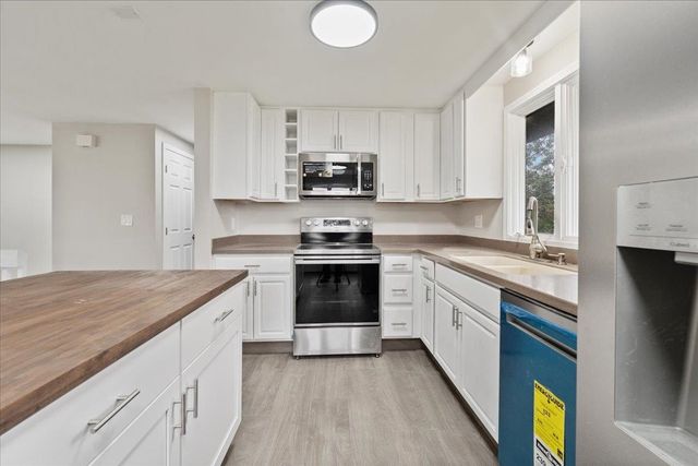1460 MARKET STREET, Fairbanks, AK 99709