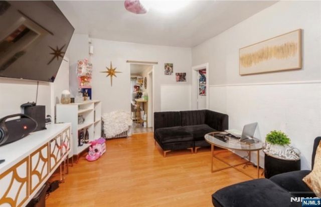 148 Barclay Street, Paterson, NJ 07503