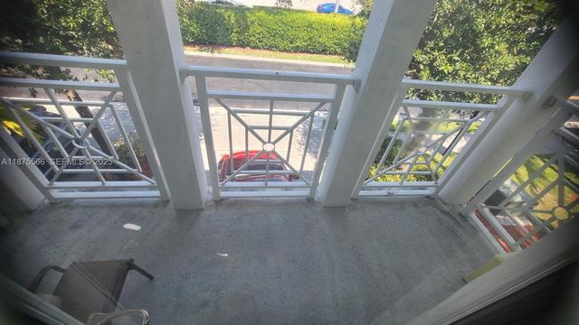 7414 NW 107th Court, Doral, FL 33178