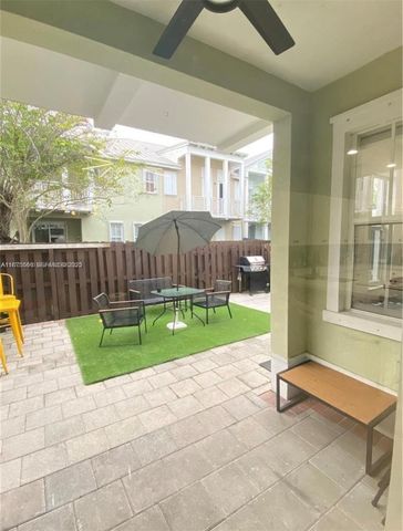 7414 NW 107th Court, Doral, FL 33178