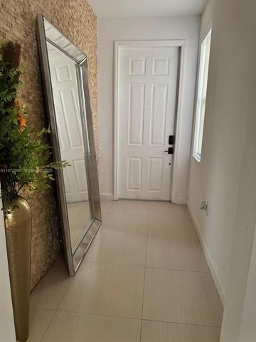 7414 NW 107th Court, Doral, FL 33178