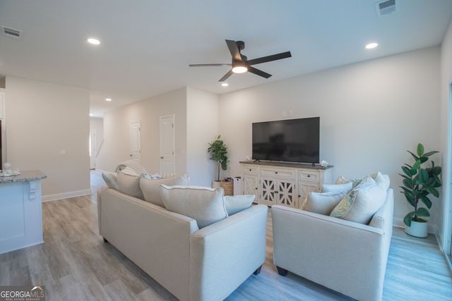 573 Arizona S, Kingsland, GA 31548