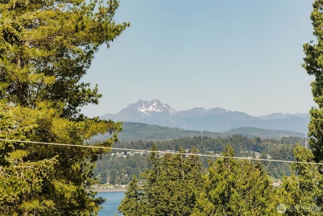 221 Farragut Avenue, Port Orchard, WA 98366