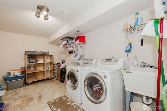 221 Farragut Avenue, Port Orchard, WA 98366