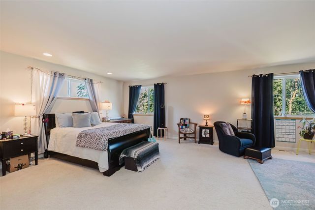 221 Farragut Avenue, Port Orchard, WA 98366