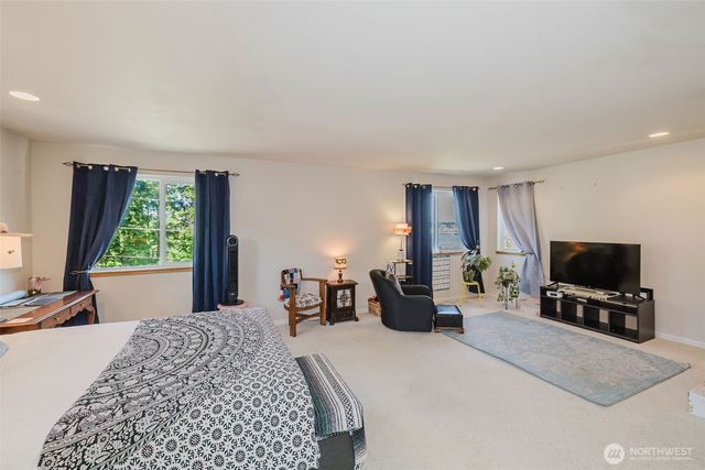 221 Farragut Avenue, Port Orchard, WA 98366