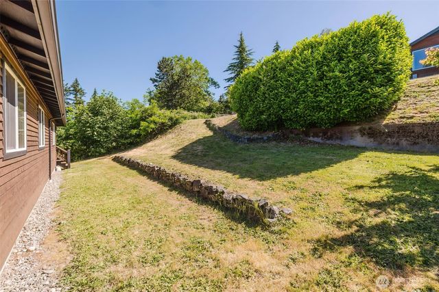 221 Farragut Avenue, Port Orchard, WA 98366