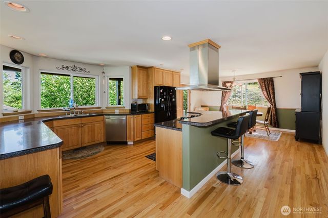 221 Farragut Avenue, Port Orchard, WA 98366