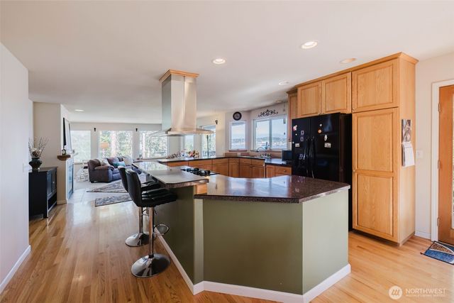 221 Farragut Avenue, Port Orchard, WA 98366