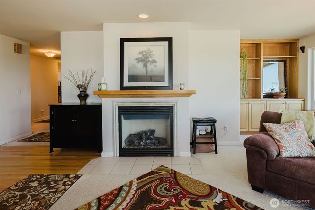 221 Farragut Avenue, Port Orchard, WA 98366