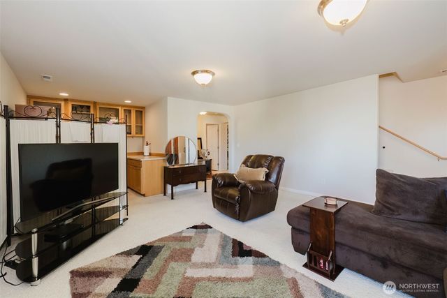 221 Farragut Avenue, Port Orchard, WA 98366