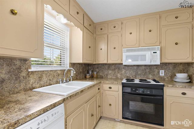 4822 SONORA DRIVE, Wichita Falls, TX 76310