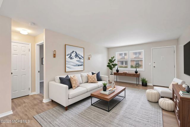 99B White Street, Eatontown, NJ 07724