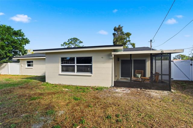 2860 64TH TERRACE S, St Petersburg, FL 33712