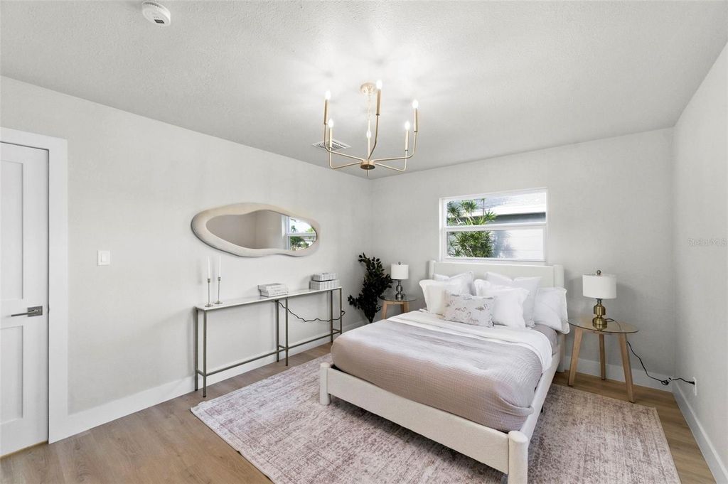 Image 19 of property listing at 2860 64TH TERRACE S, St Petersburg, FL 33712