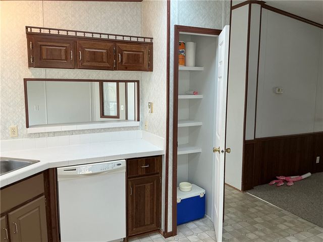 1951 Lanier Drive, Waycross, GA 31503