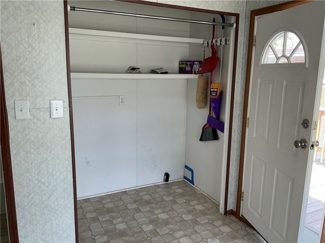 1951 Lanier Drive, Waycross, GA 31503