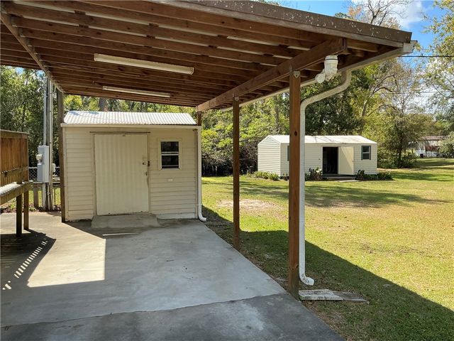 1951 Lanier Drive, Waycross, GA 31503