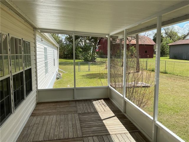 1951 Lanier Drive, Waycross, GA 31503