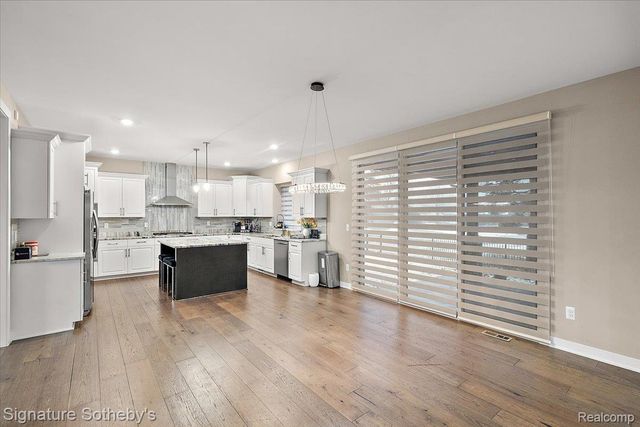 54085 Deadwood Lane, Shelby Charter Township, MI 48316