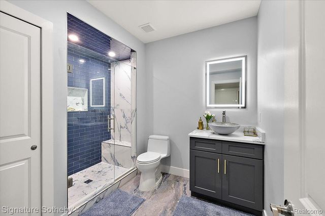 54085 Deadwood Lane, Shelby Charter Township, MI 48316