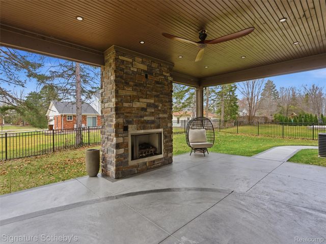 54085 Deadwood Lane, Shelby Charter Township, MI 48316