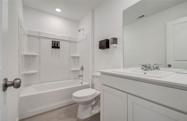 14845 North Ascot Bend Circle, Conroe, TX 77306