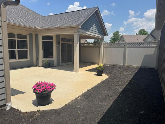 1424 Anthem Way, Circleville, OH 43113