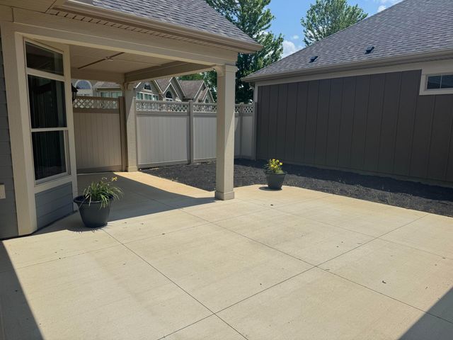1424 Anthem Way, Circleville, OH 43113