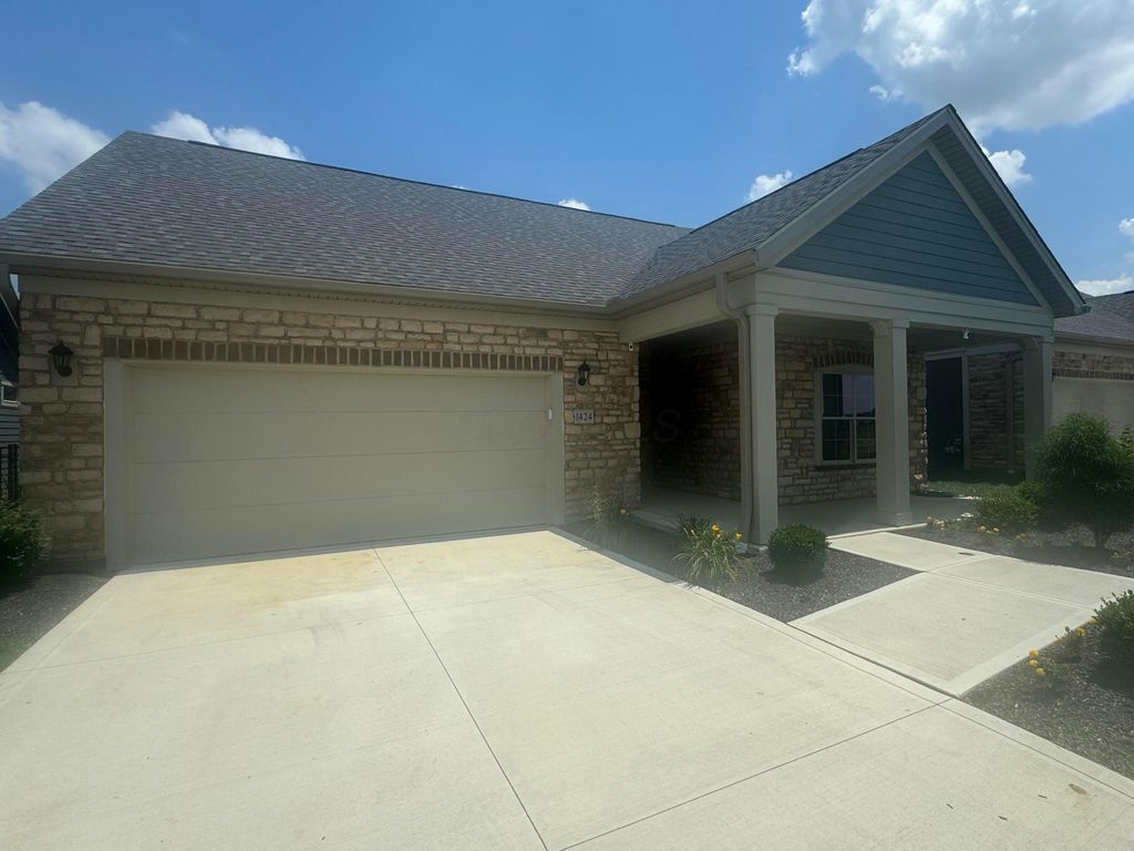 1424 Anthem Way, Circleville, OH 43113