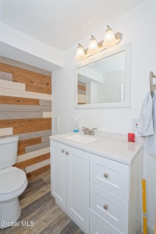 941 6th St Street, Rensselaer, NY 12144