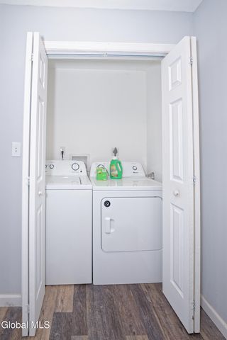 941 6th St Street, Rensselaer, NY 12144