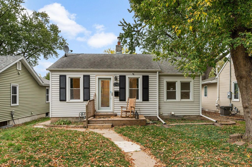 2745 Hampshire Avenue S, Saint Louis Park, MN 55426 — photo 2