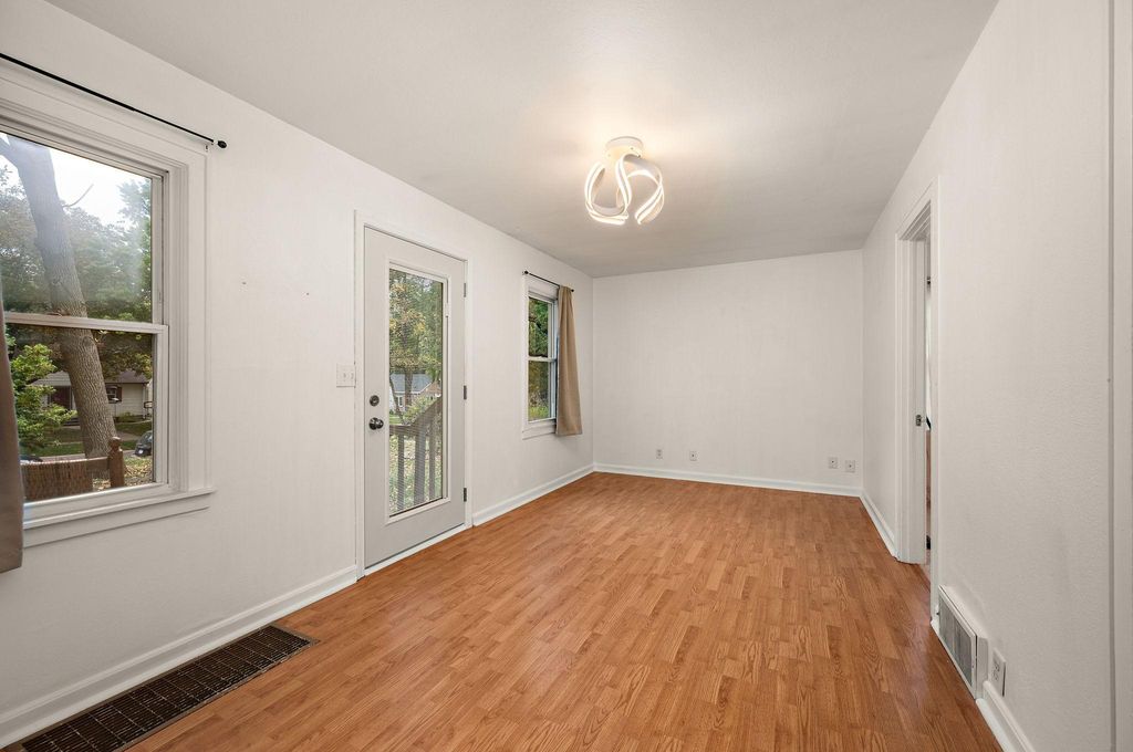 2745 Hampshire Avenue S, Saint Louis Park, MN 55426 — photo 3