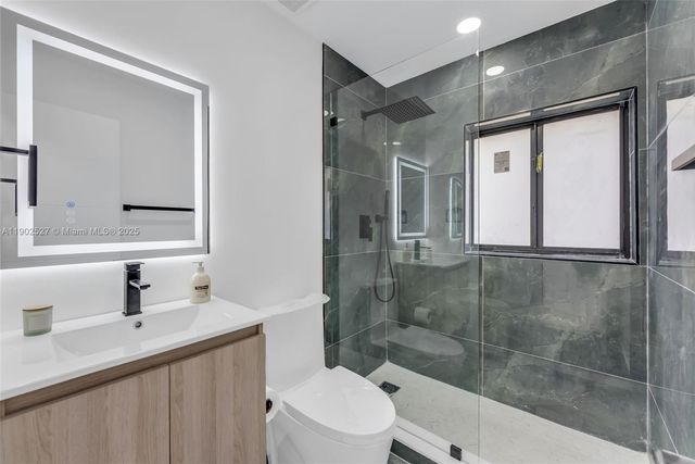 4520 NW 198th St, Miami Gardens, FL 33055