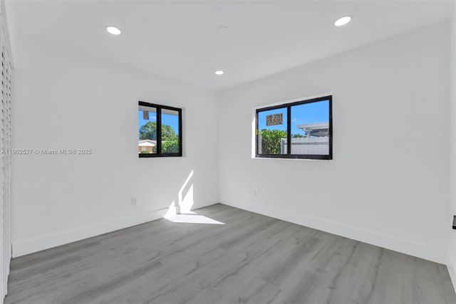 4520 NW 198th St, Miami Gardens, FL 33055