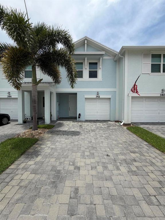 342 SE Angler Drive, Stuart, FL 34994